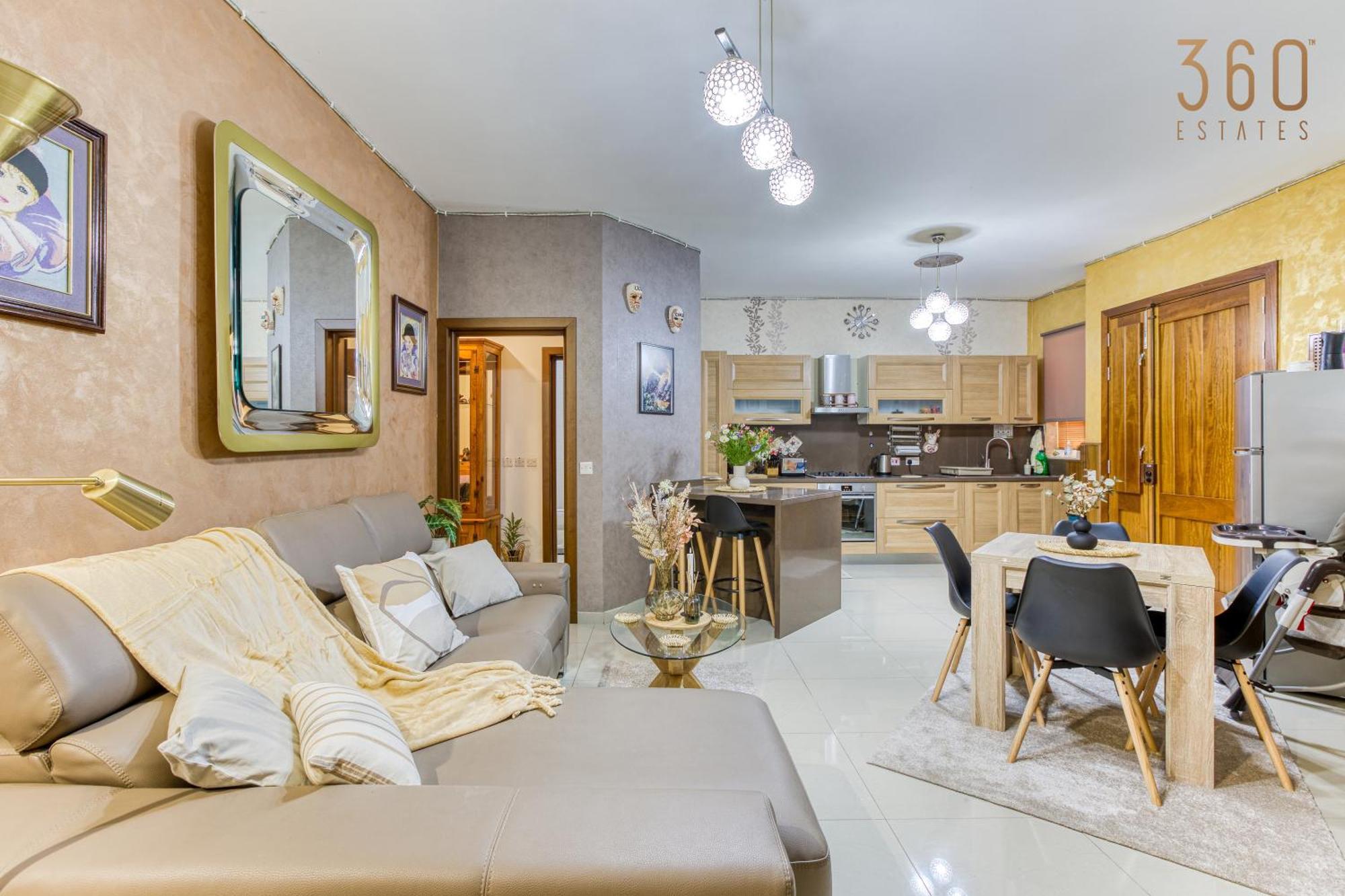 Charming 2br In The Heart Of By 360 Estates Apartment